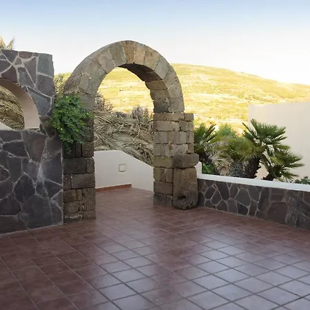 Pantelleria Dammusi Belvedere Holiday home *