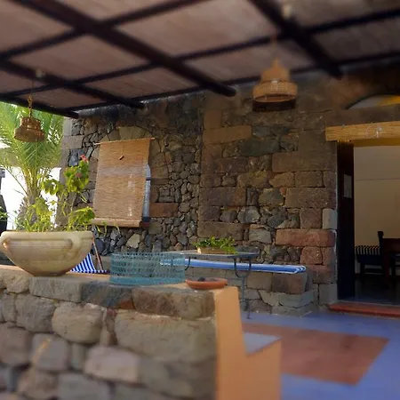 Pantelleria Dammusi Belvedere Holiday home *